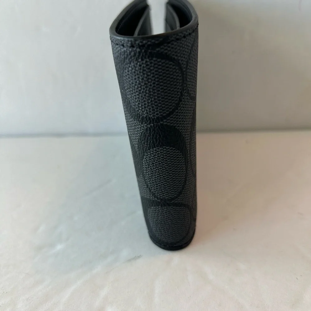 NIB 3PC Printed Canvas Wallet Set, “O” Design (not Coach), Dust bag included